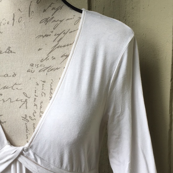 Ann Taylor Ivory Top - Picture 3 of 8